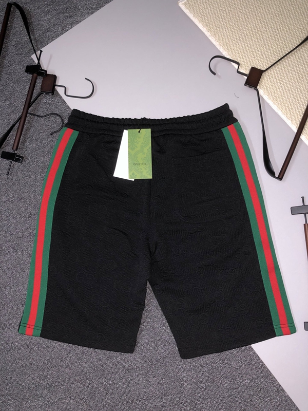 ブランドハーフパンツ角部分ディテール